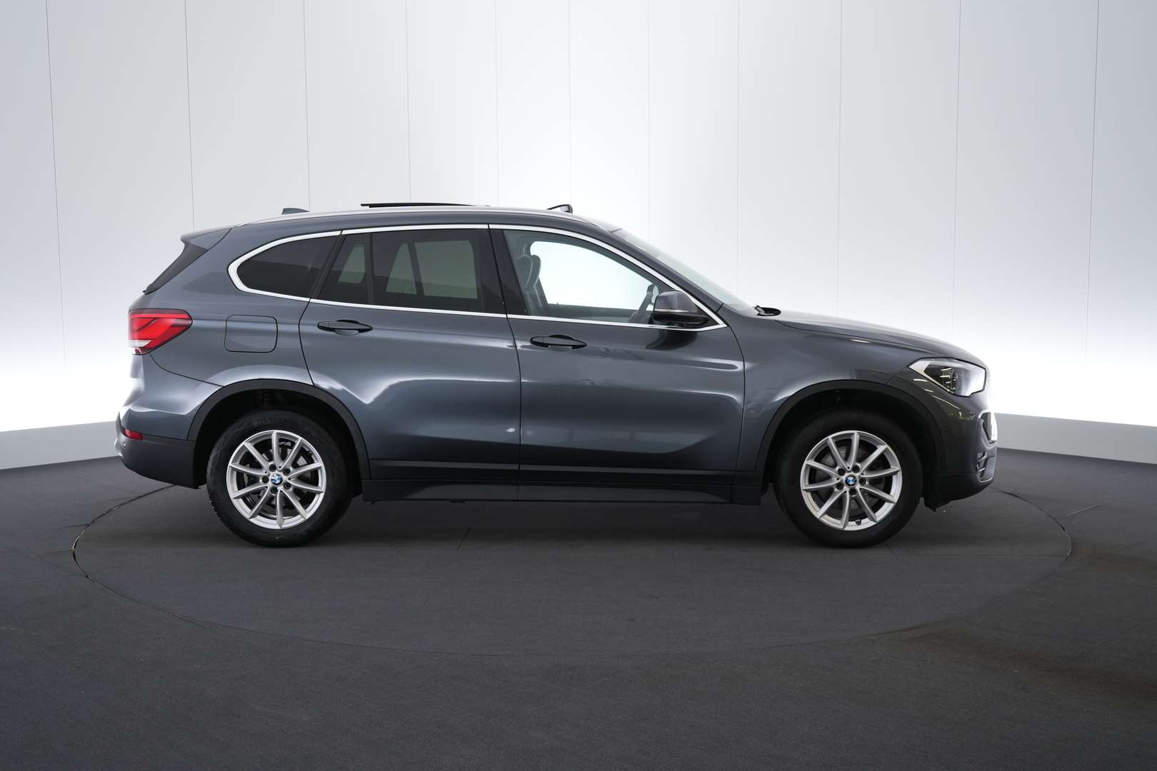 BMW X1 Business SDrive18i - 2021 - Joinsteer - #4