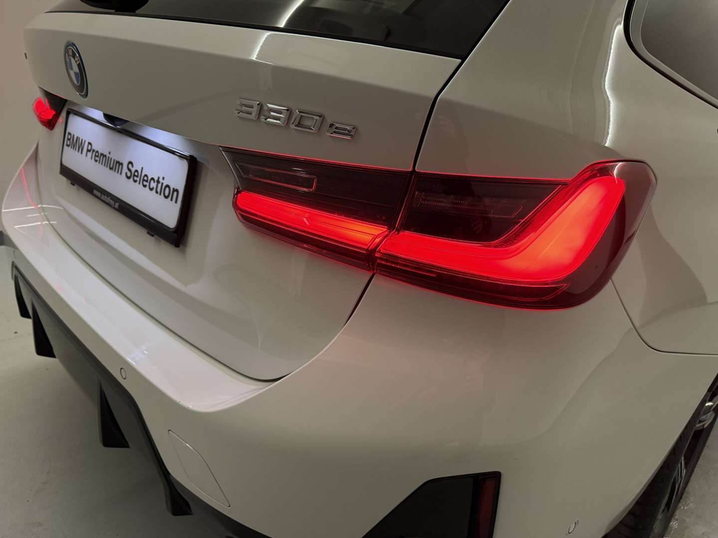BMW 330e XDrive - 2024 - Joinsteer - #16