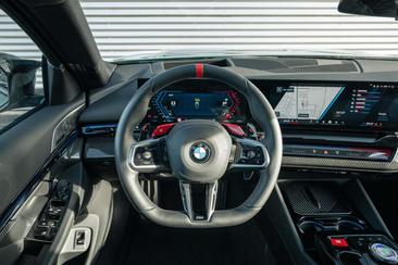 BMW M5 — photo 43