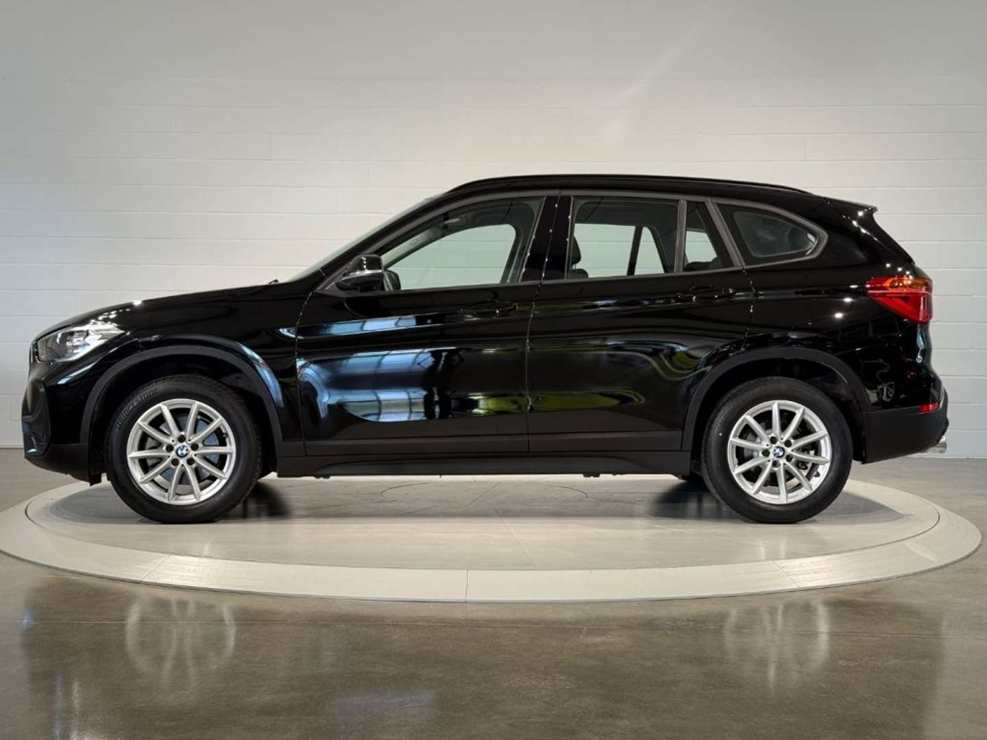 BMW X1 Advantage SDrive18i - 2021 - Joinsteer - #1