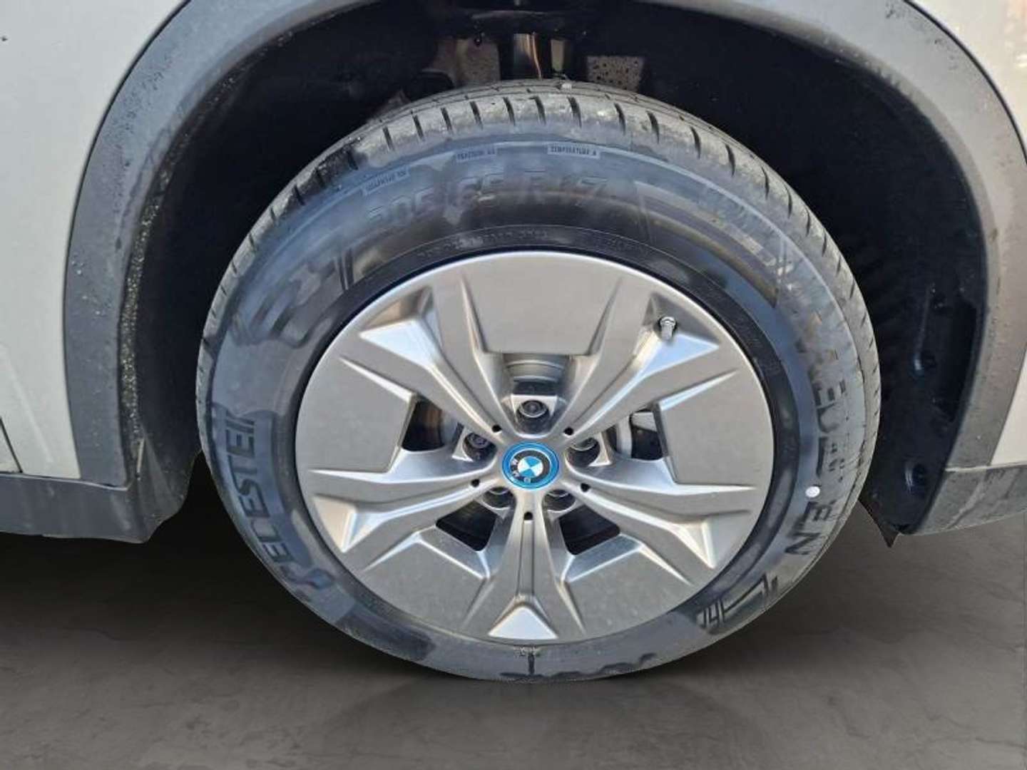 BMW IX1 XDrive30 - 2023 - Joinsteer - #7