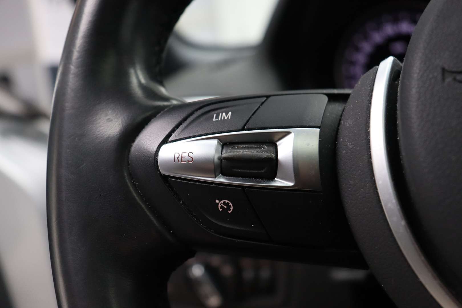 BMW Série 1 Executive 118i - 2019 - Joinsteer - #11