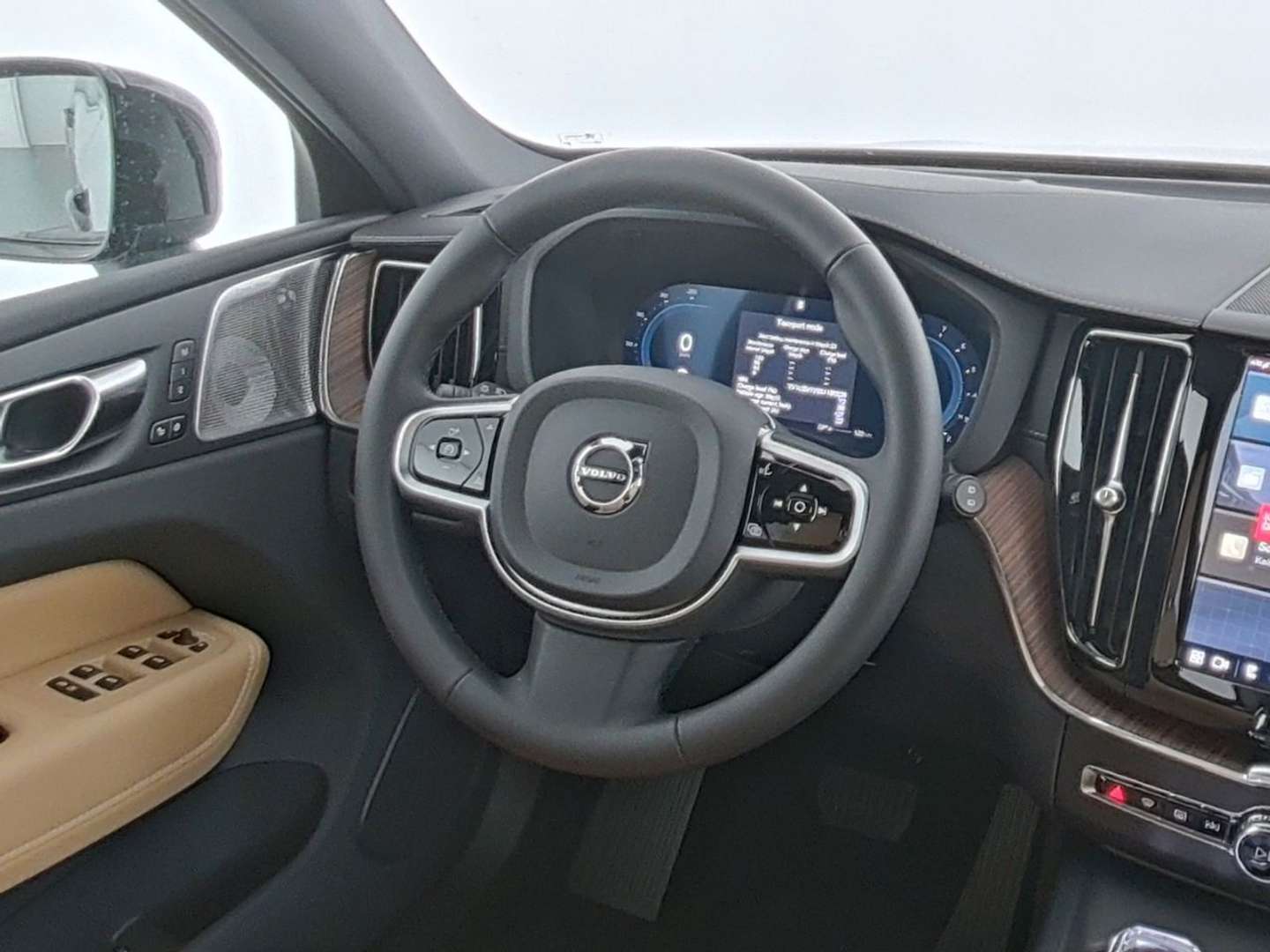 Volvo XC60 B5 Ultra Dark - 2025 - Joinsteer - #12