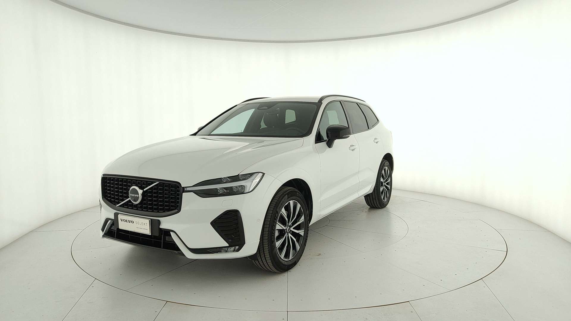 Volvo XC60 B5 Plus - 2025 - Joinsteer - #1