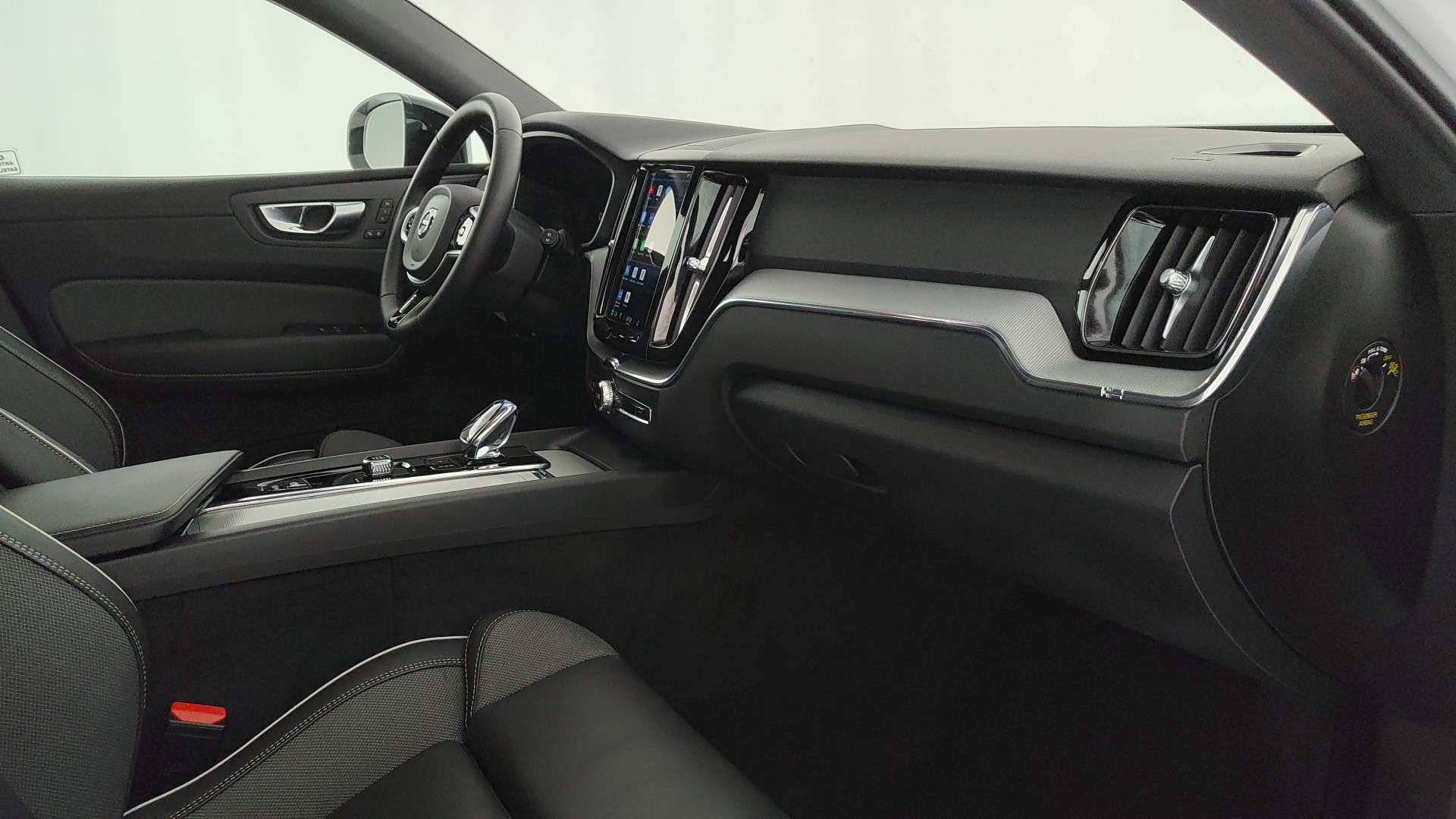 Volvo XC60 B5 Plus - 2025 - Joinsteer - #15