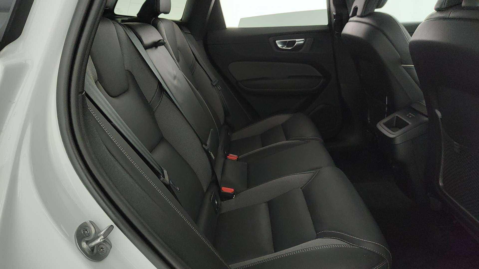 Volvo XC60 B5 Plus - 2025 - Joinsteer - #17