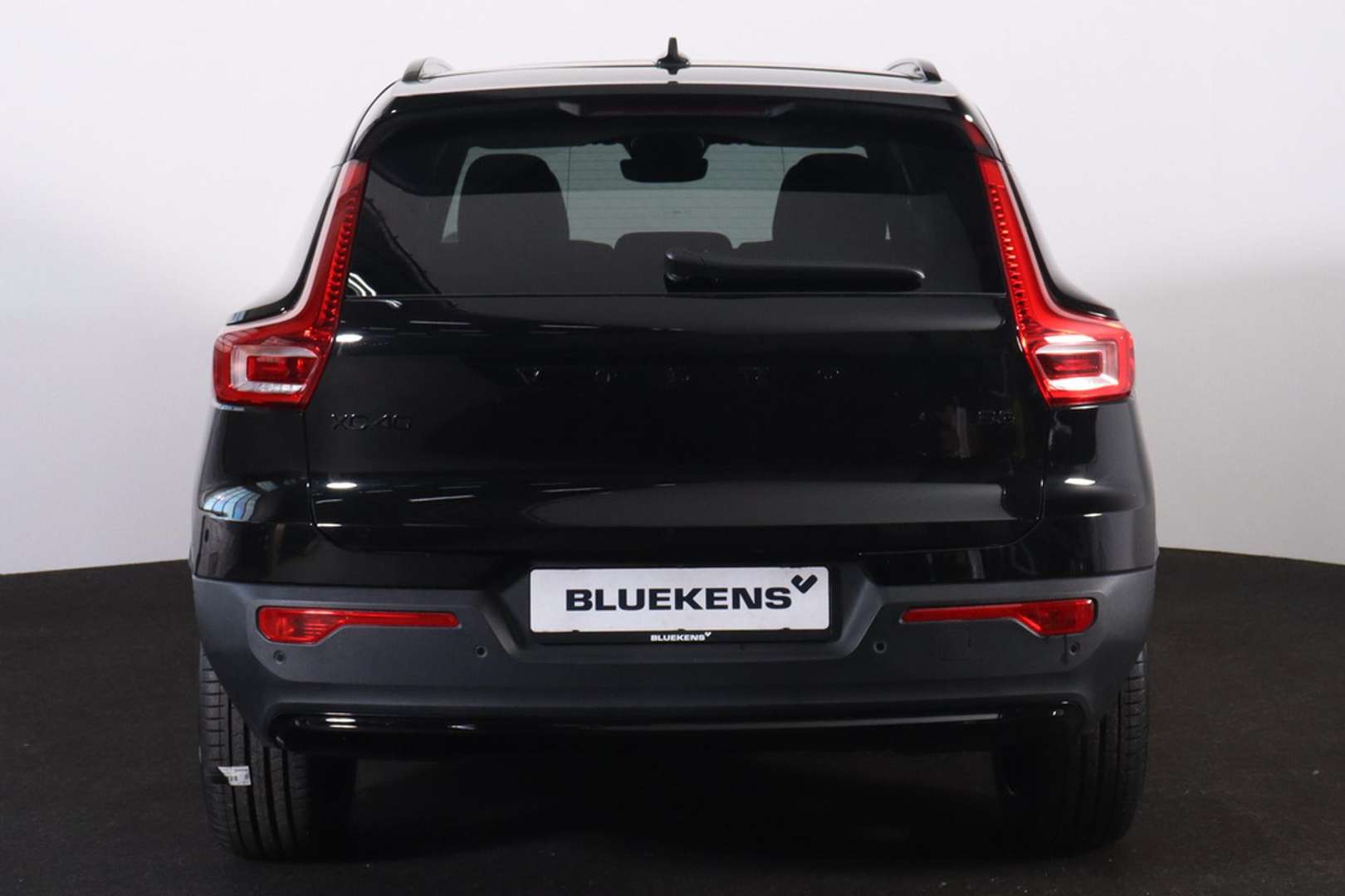 Volvo XC40 B3 Ultra Black Edition - 2025 - Joinsteer - #3