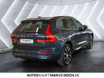 Volvo XC60 B4 Core — photo 3