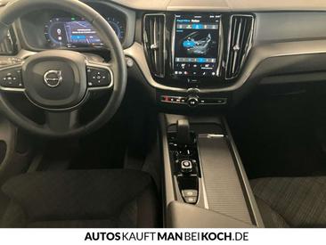 Volvo XC60 B4 Core — photo 7