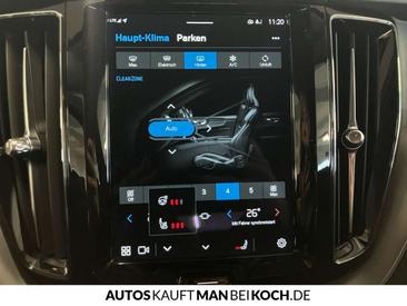 Volvo XC60 B4 Core — photo 21