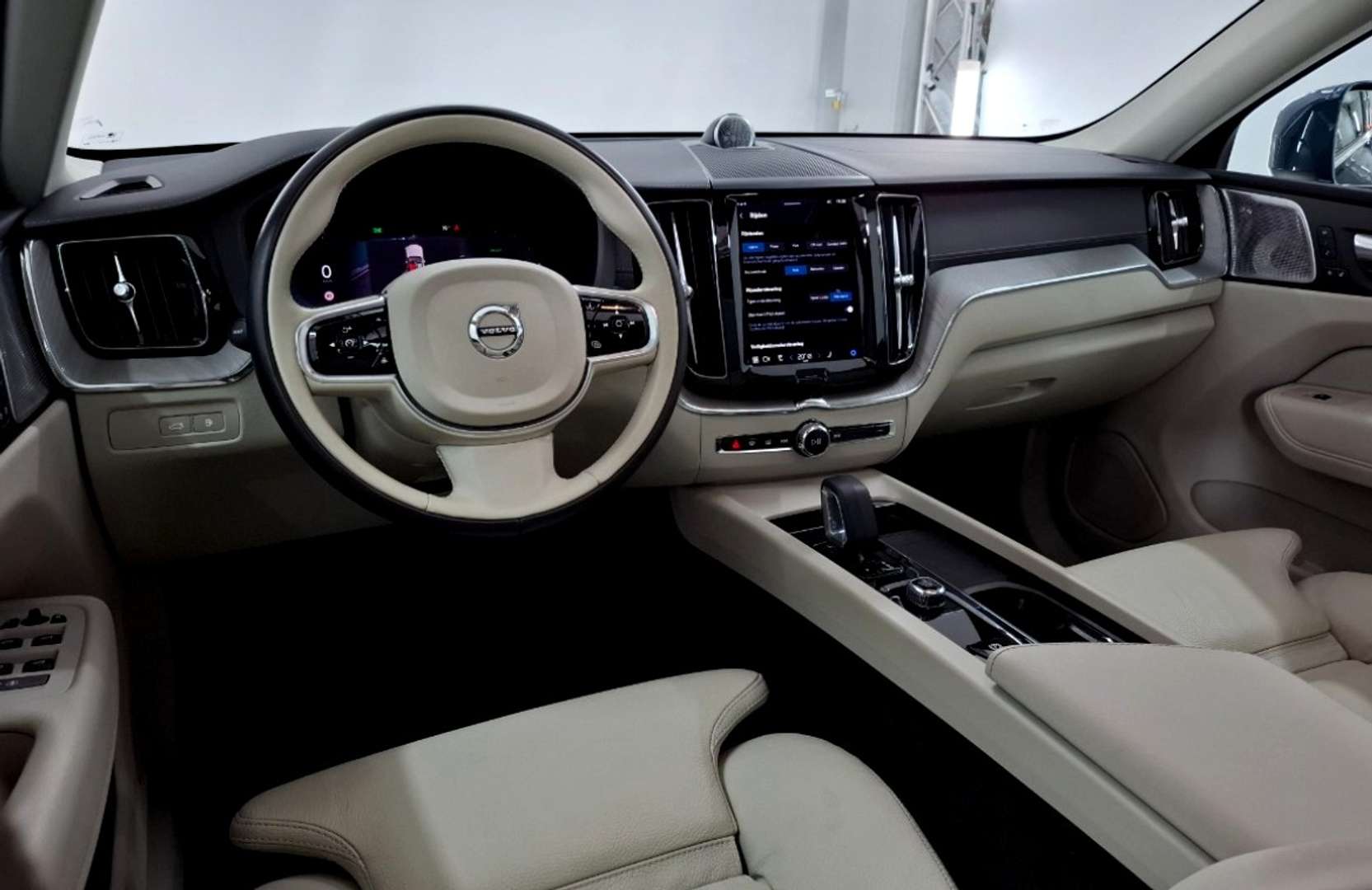 Volvo XC60 T6 Recharge Ultimate - 2023 - Joinsteer - #3