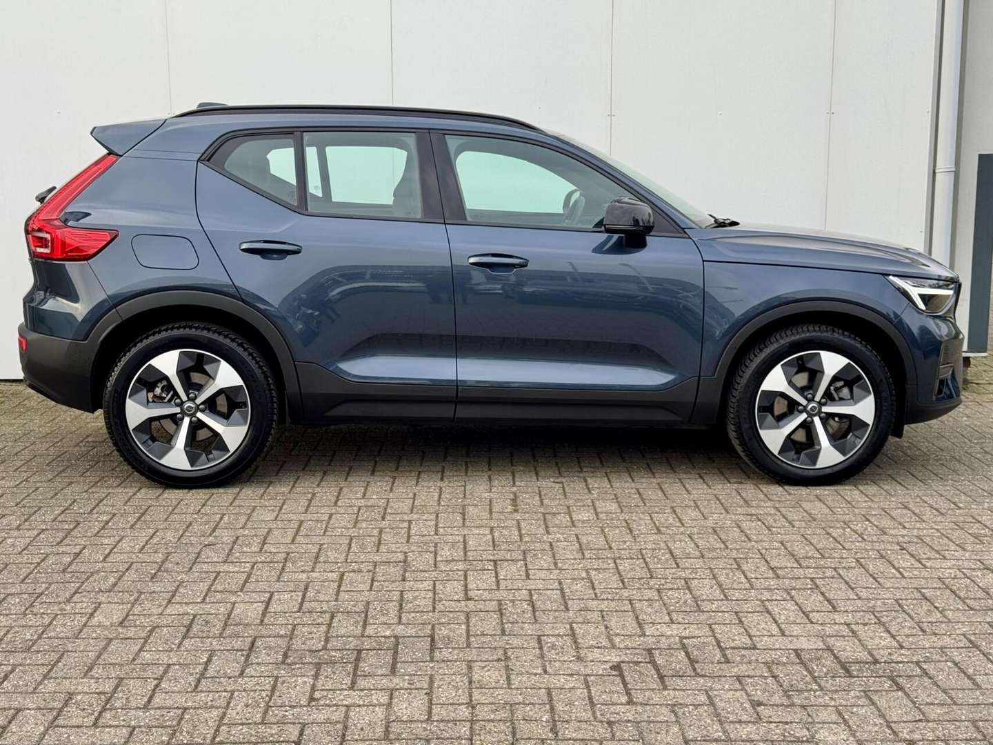 Volvo XC40 B4 Plus - 2025 - Joinsteer - #4
