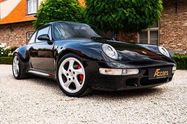 Porsche 993 Carrera 4S — photo 2
