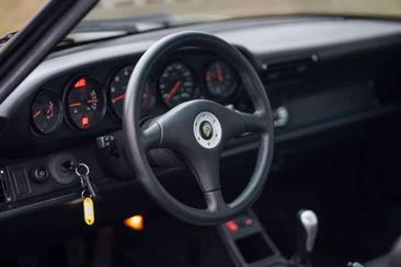 Porsche 993 Carrera RS — photo 13