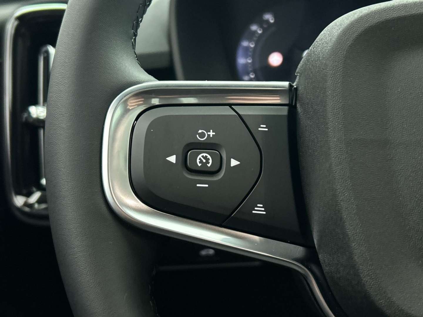 Volvo C40 Recharge PLUS - 2026 - Joinsteer - #5