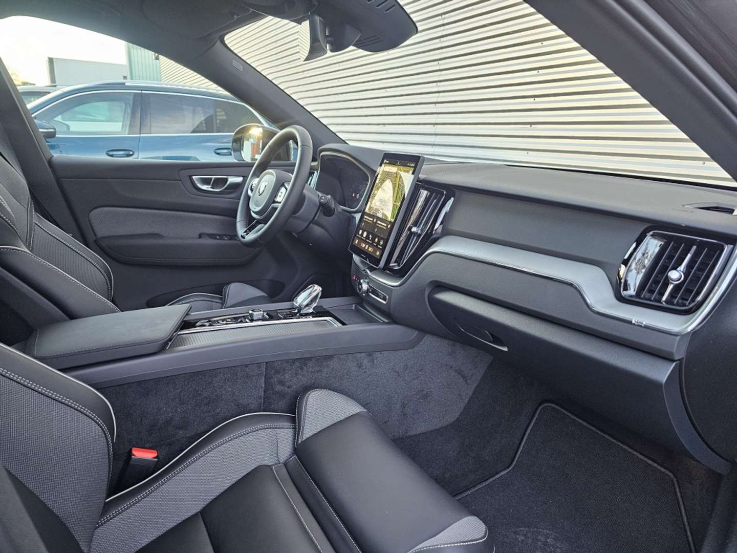 Volvo XC60 T6 Plus - 2025 - Joinsteer - #10