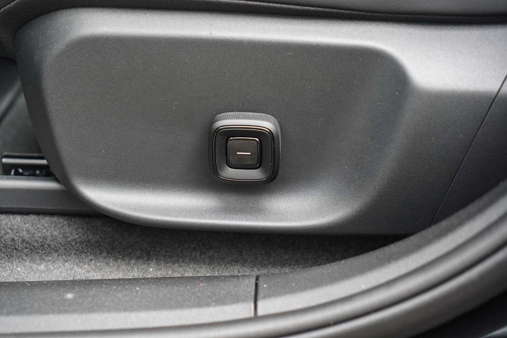 Volvo EX30 Single Motor Plus - 2025 - Joinsteer - #13