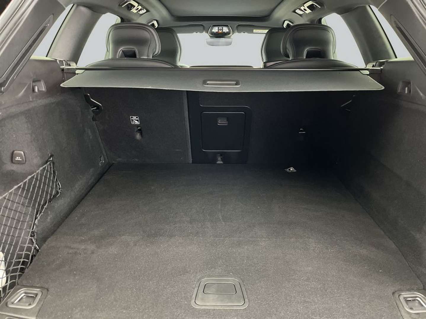 Volvo XC60 T6 Recharge R-Design - 2022 - Joinsteer - #9