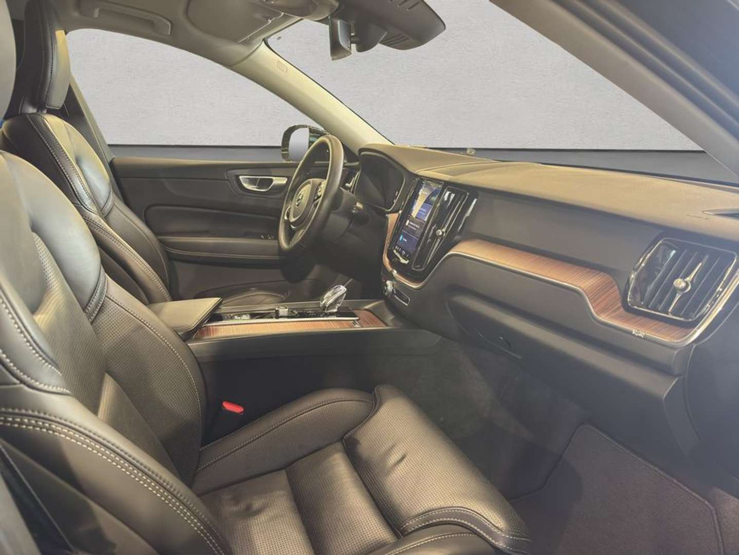 Volvo XC60 B4 Plus - 2024 - Joinsteer - #14