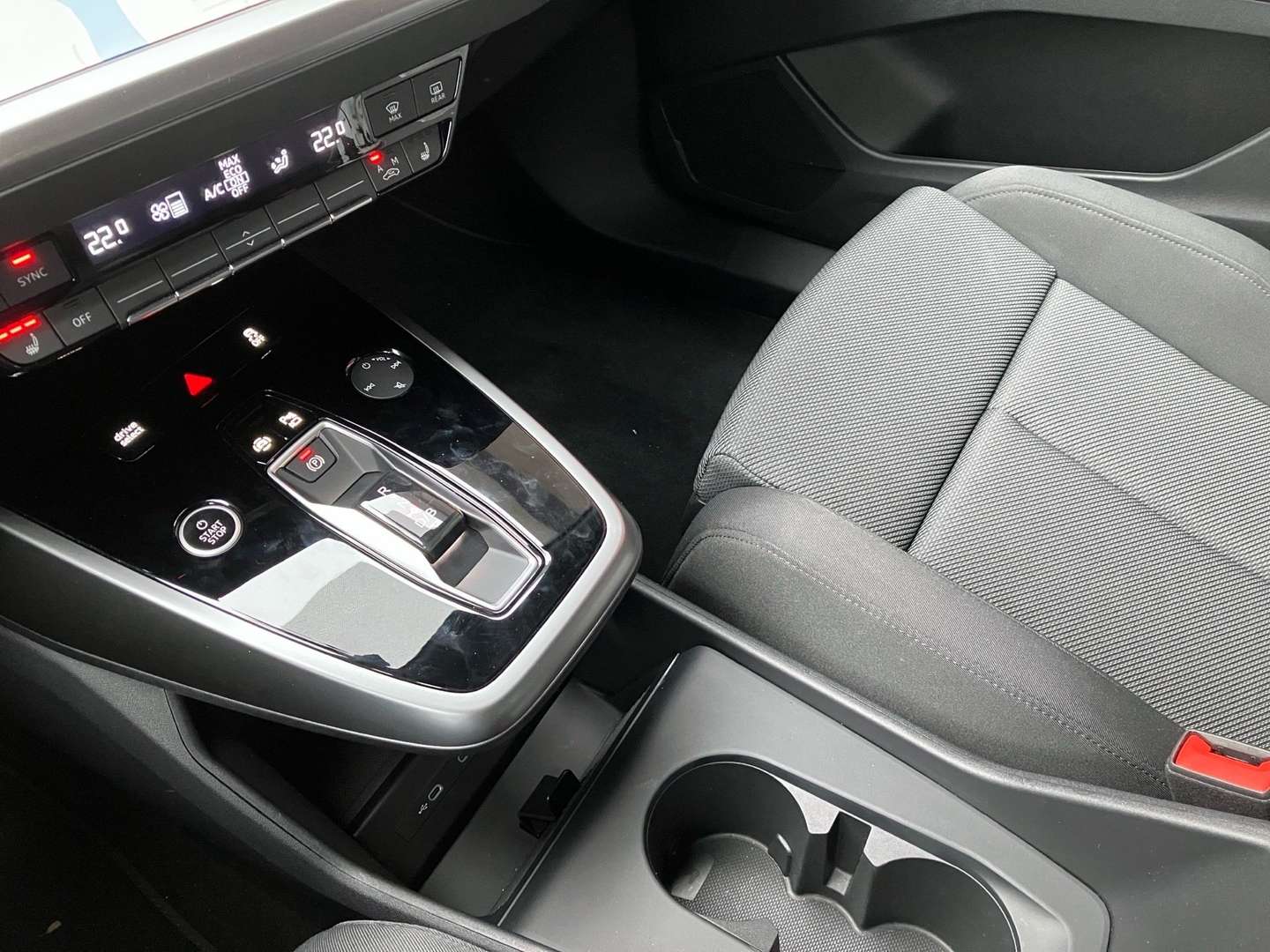 Audi Q4 E-tron 45 - 2025 - Joinsteer - #13