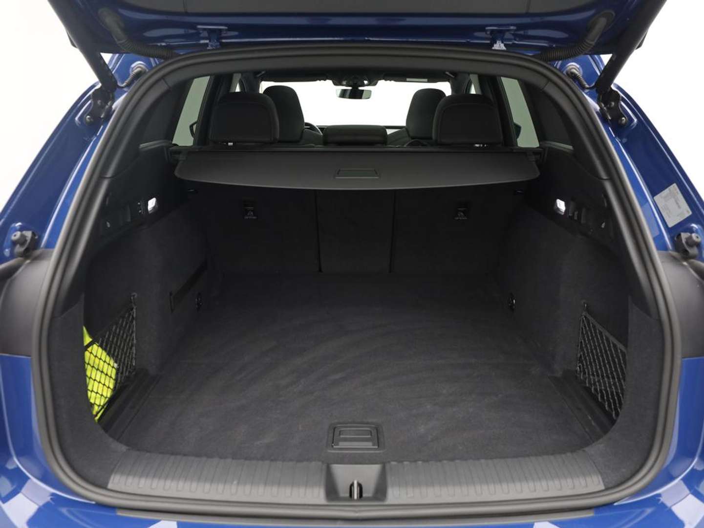 Audi Q6 E-tron S Line 55 - 2024 - Joinsteer - #11