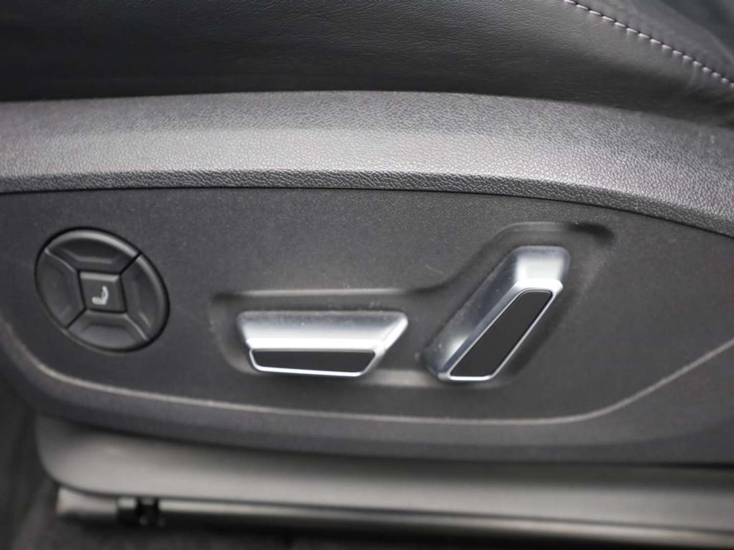 Audi Q6 E-tron S Line 55 - 2024 - Joinsteer - #15