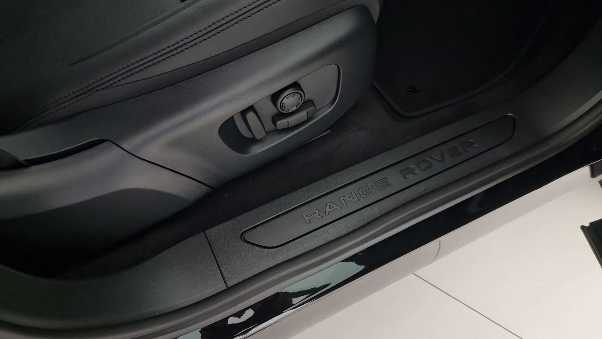 Land Rover Range Rover Evoque 2.0D I4 163 CV AWD Auto S - 2025 - Joinsteer - #10