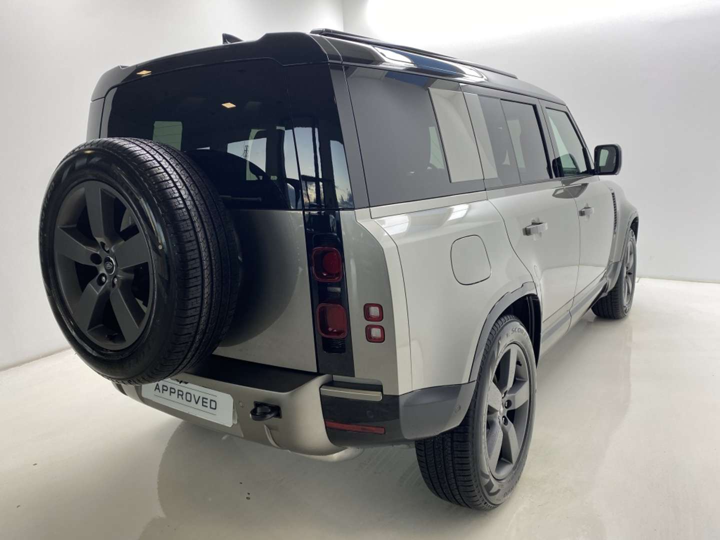 Land Rover Defender 110 X-Dynamic SE 3.0D L6 MHEV AWD Aut. 250 - 2025 - Joinsteer - #2