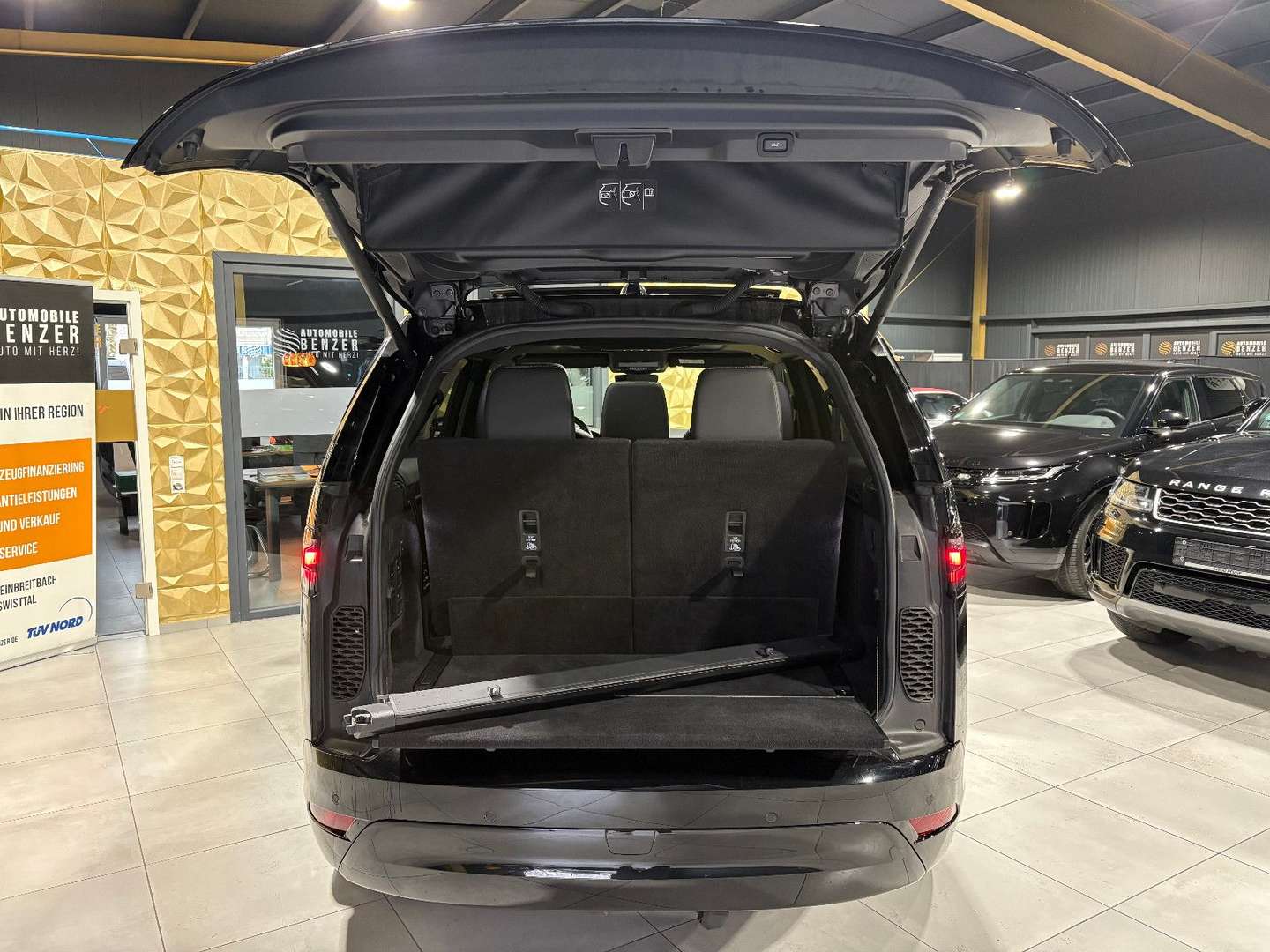 Land Rover Discovery R-Dynamic SE AWD/7-SITZER/360''KAM - 2022 - Joinsteer - #11