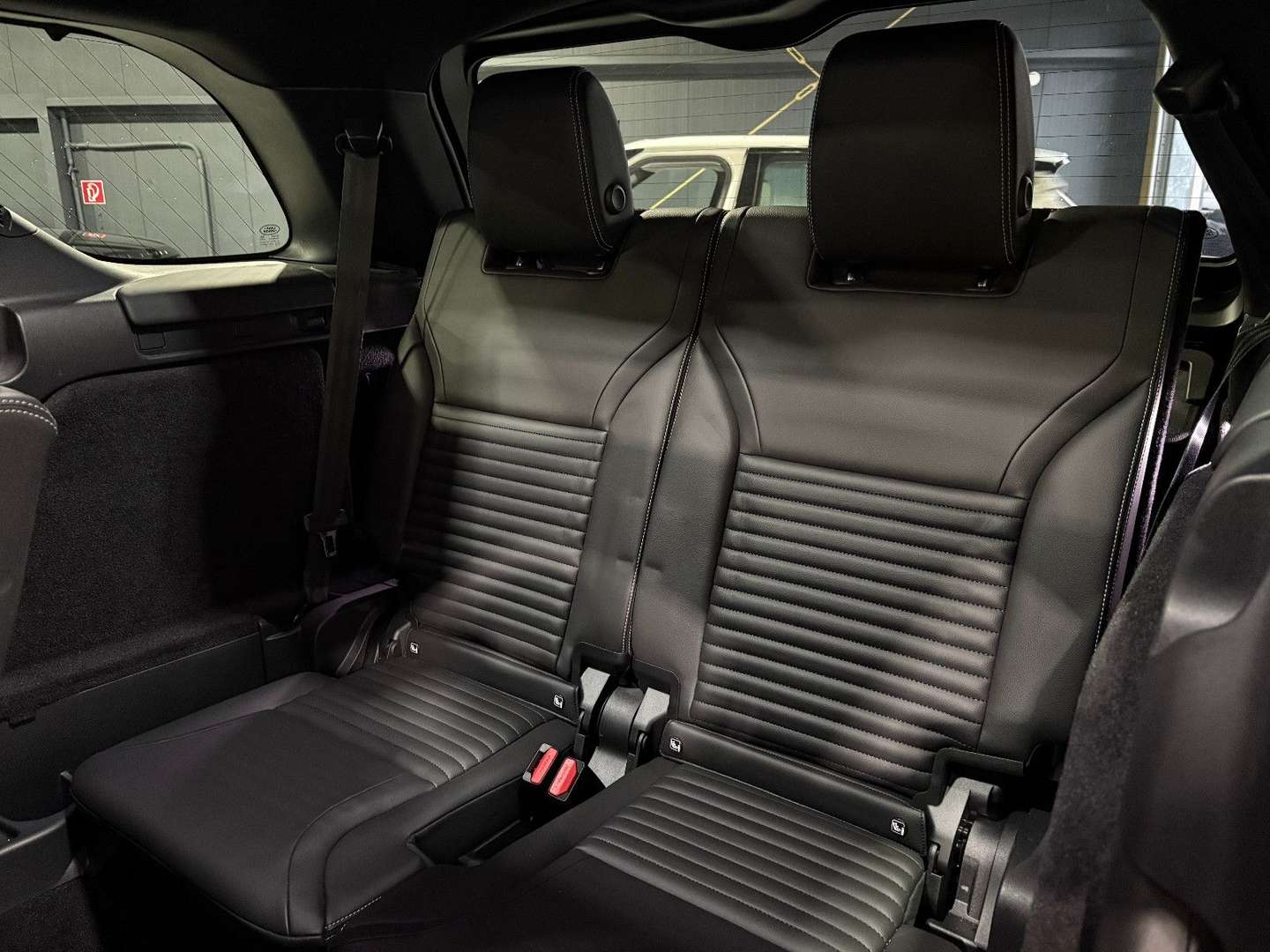 Land Rover Discovery R-Dynamic SE AWD/7-SITZER/360''KAM - 2022 - Joinsteer - #22