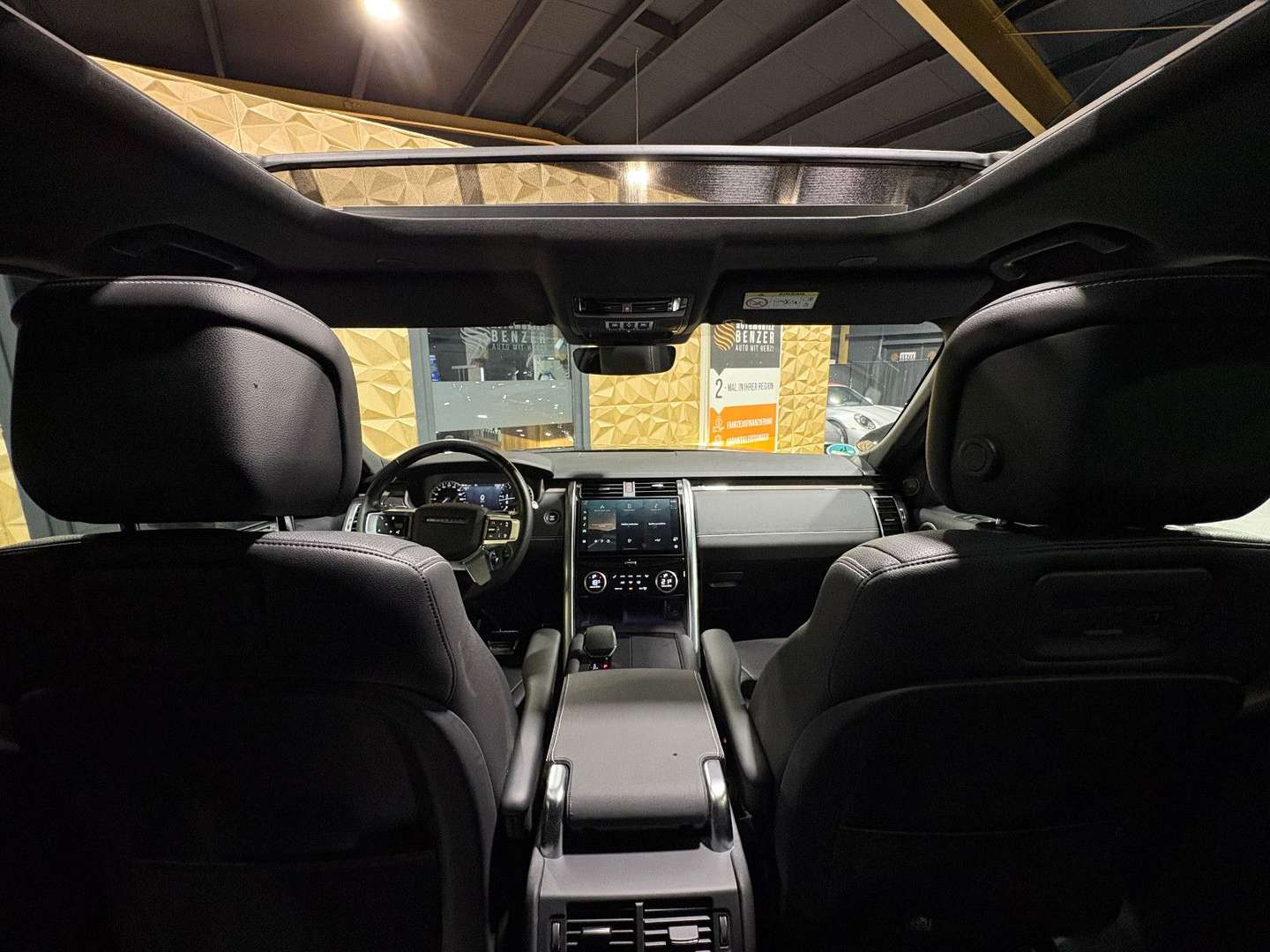 Land Rover Discovery R-Dynamic SE AWD/7-SITZER/360''KAM - 2022 - Joinsteer - #25