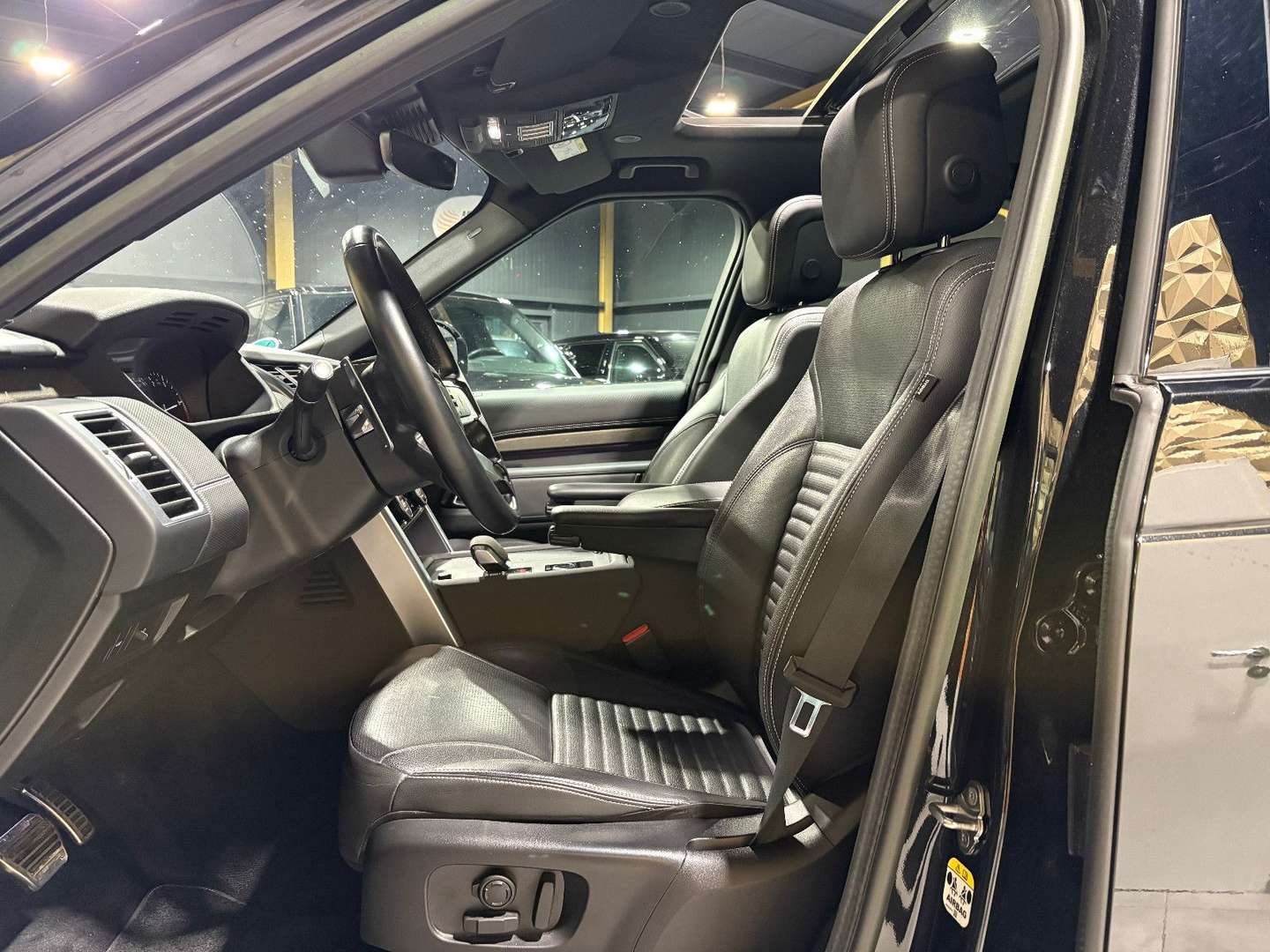 Land Rover Discovery R-Dynamic SE AWD/7-SITZER/360''KAM - 2022 - Joinsteer - #14