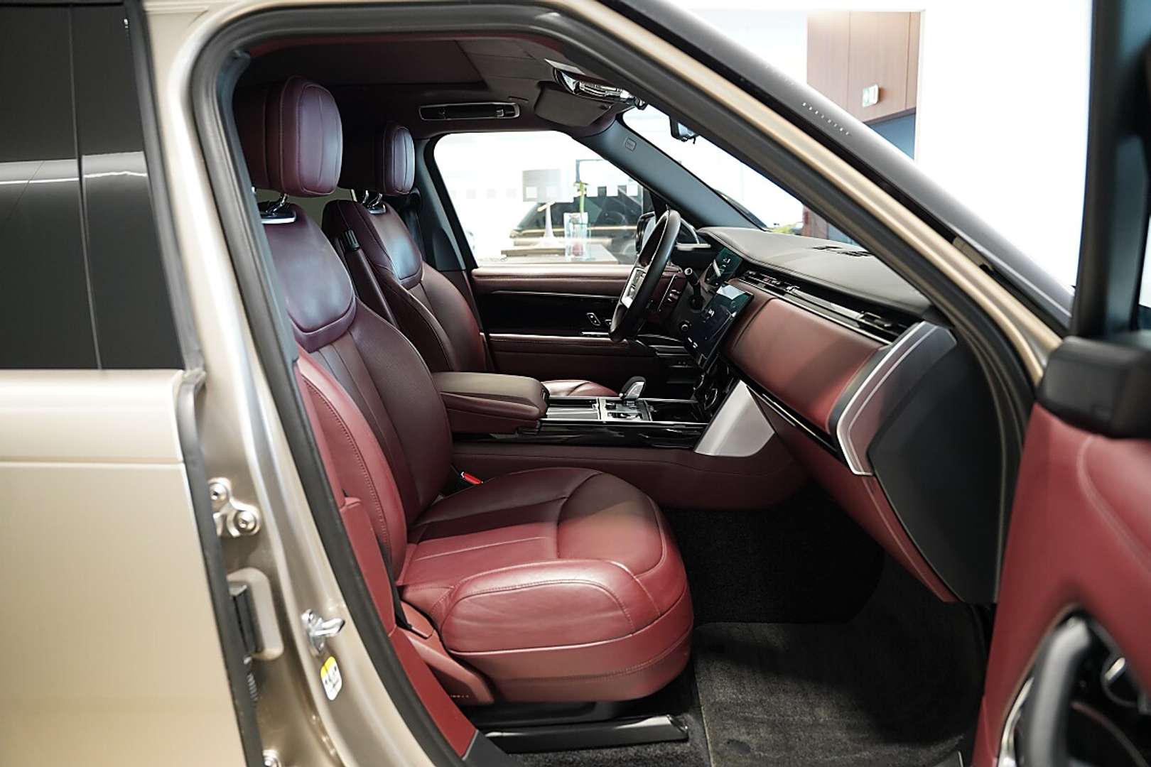 Land Rover Range Rover Autobiography 3.0 P440e PHEV AWD - 2023 - Joinsteer - #4