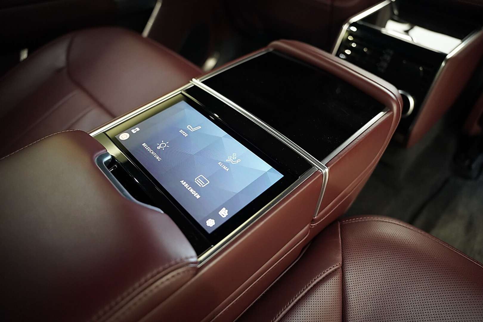 Land Rover Range Rover Autobiography 3.0 P440e PHEV AWD - 2023 - Joinsteer - #9