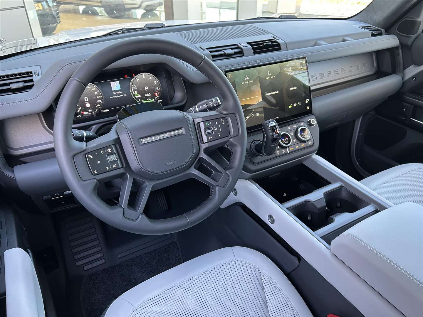 Land Rover Defender X-Dynamic HSE P300e PHEV AWD - 2026 - Joinsteer - #7