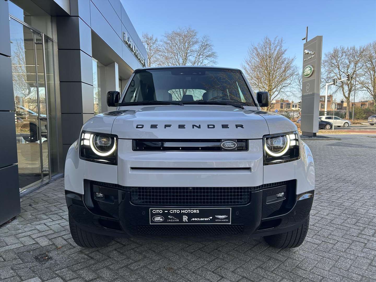 Land Rover Defender X-Dynamic HSE P300e PHEV AWD - 2026 - Joinsteer - #38