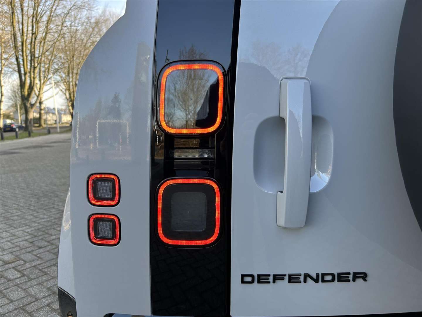 Land Rover Defender X-Dynamic HSE P300e PHEV AWD - 2026 - Joinsteer - #41