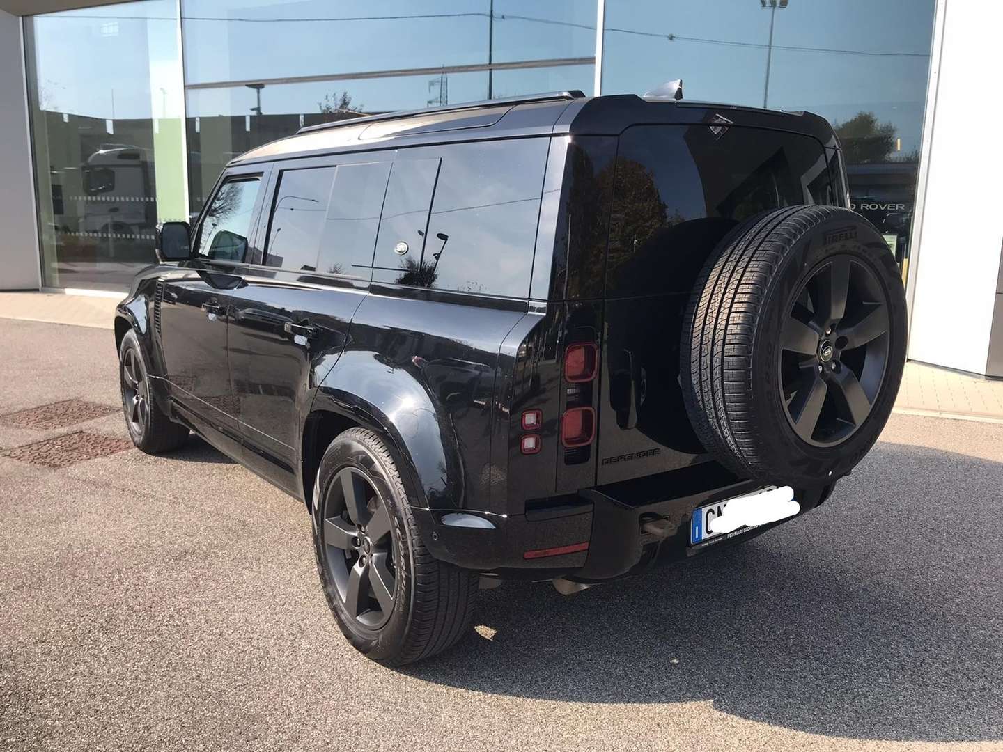 Land Rover Defender 110 X-Dynamic SE Awd 3.0d I6 Mhev 200cv Auto - 2023 - Joinsteer - #6