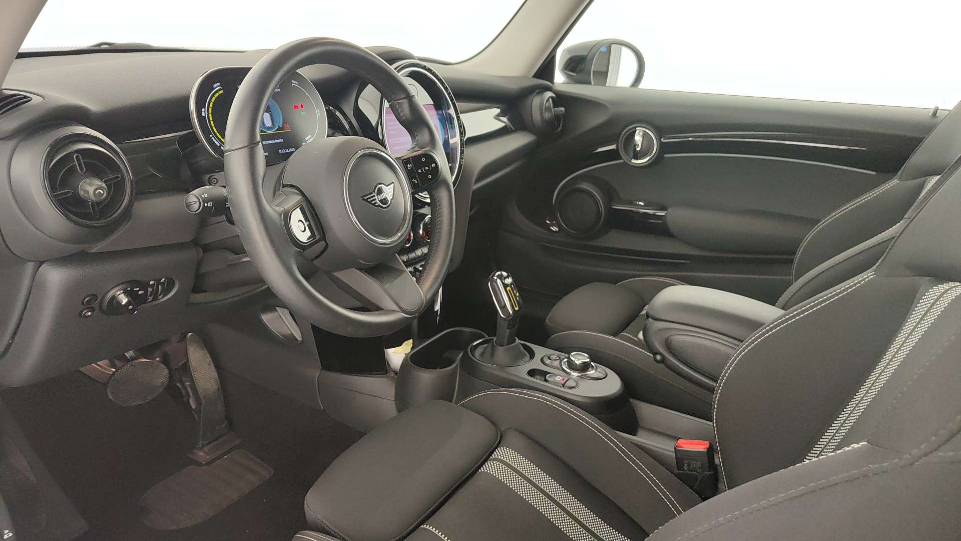 Mini 3 Portes Classic Cooper SE - 2022 - Joinsteer - #5