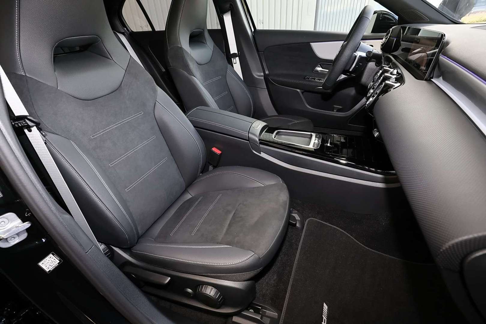 Mercedes Classe A 200 AMG Line - 2025 - Joinsteer - #4