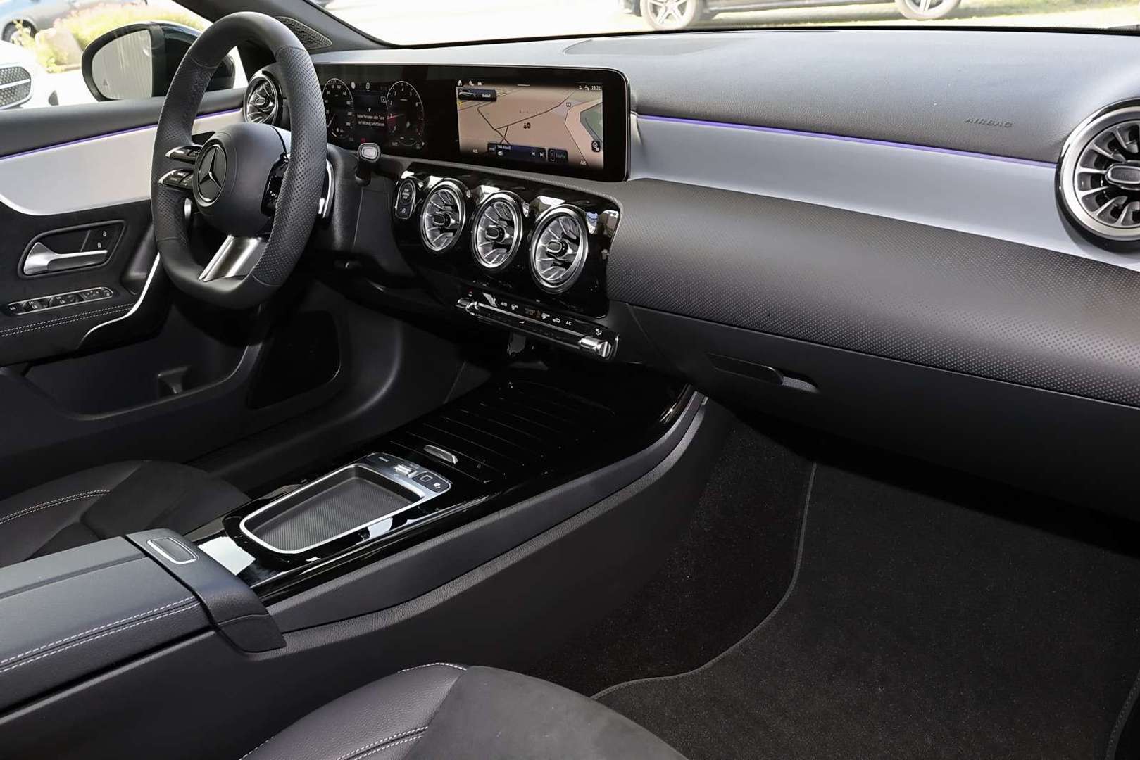 Mercedes Classe A 200 AMG Line - 2025 - Joinsteer - #8