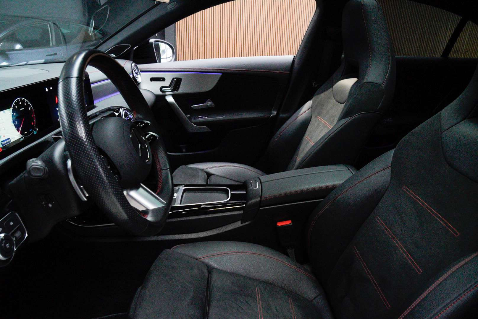 Mercedes CLA 180 AMG Line - 2024 - Joinsteer - #15