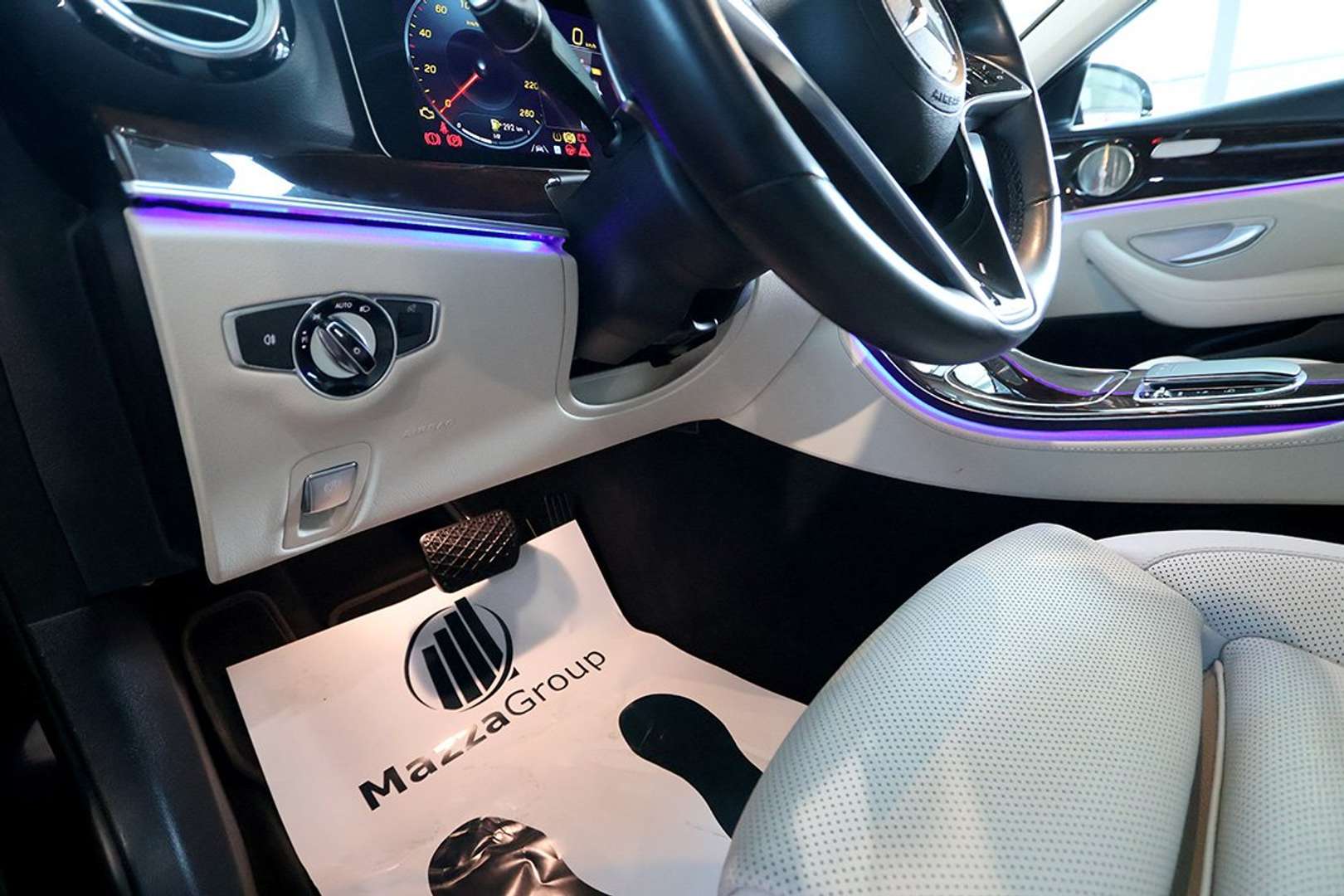 Mercedes Classe E 220 Sport - 2022 - Joinsteer - #41