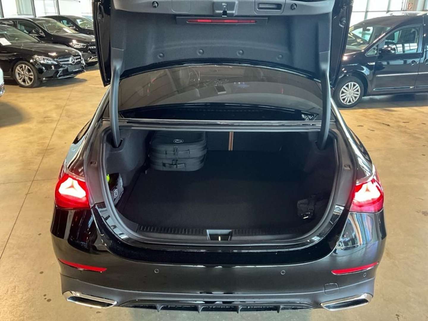 Mercedes Classe E 300 AMG Line - 2026 - Joinsteer - #11