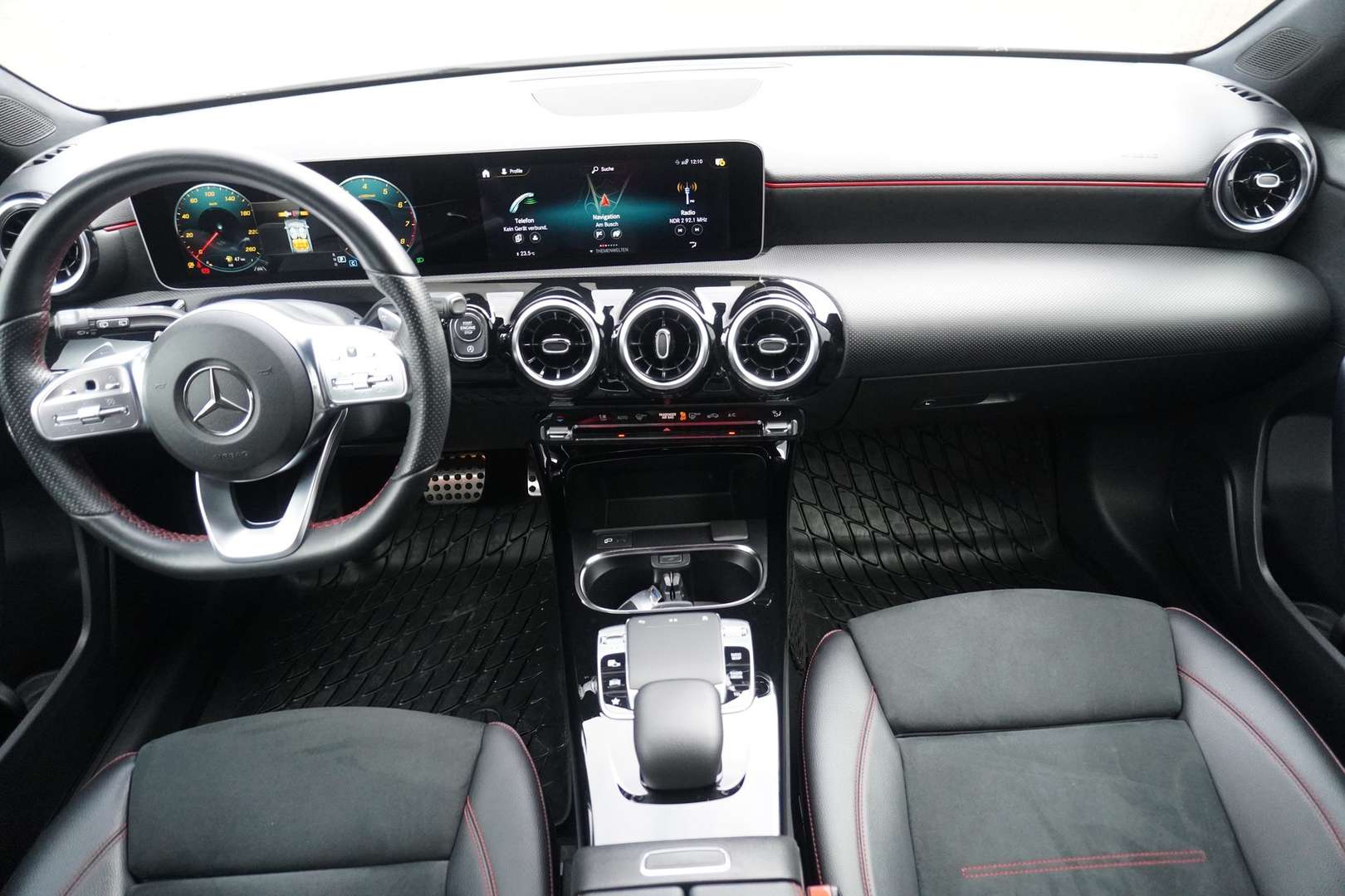 Mercedes Classe A 220 AMG LINE - 2019 - Joinsteer - #10