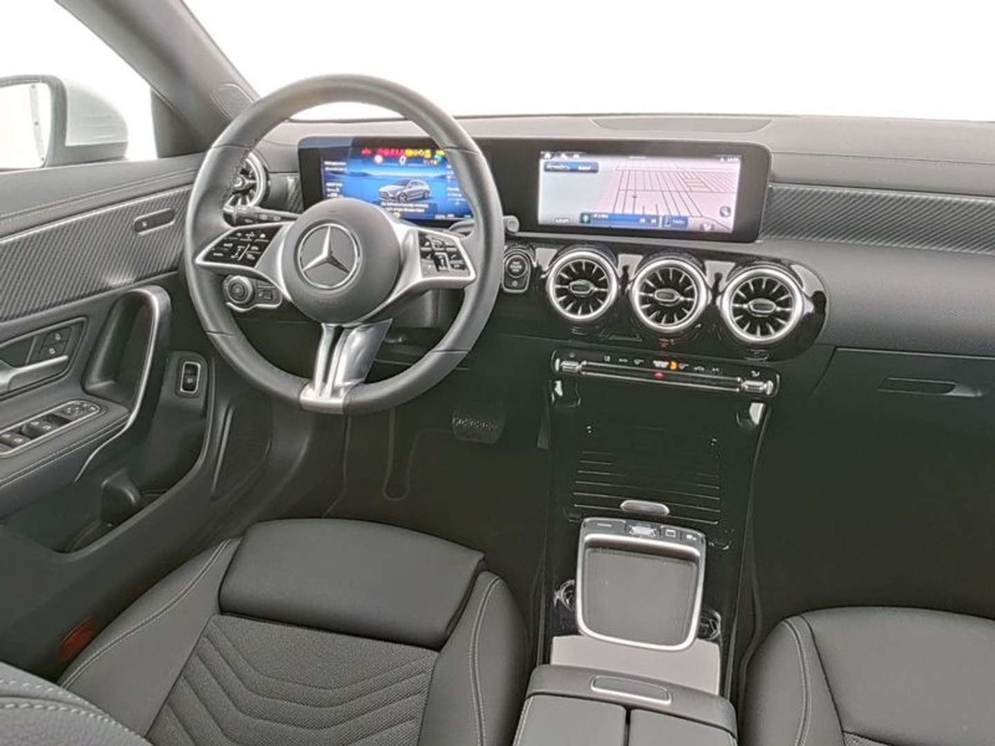 Mercedes CLA Shooting Break 180 Progressive Line - 2025 - Joinsteer - #5