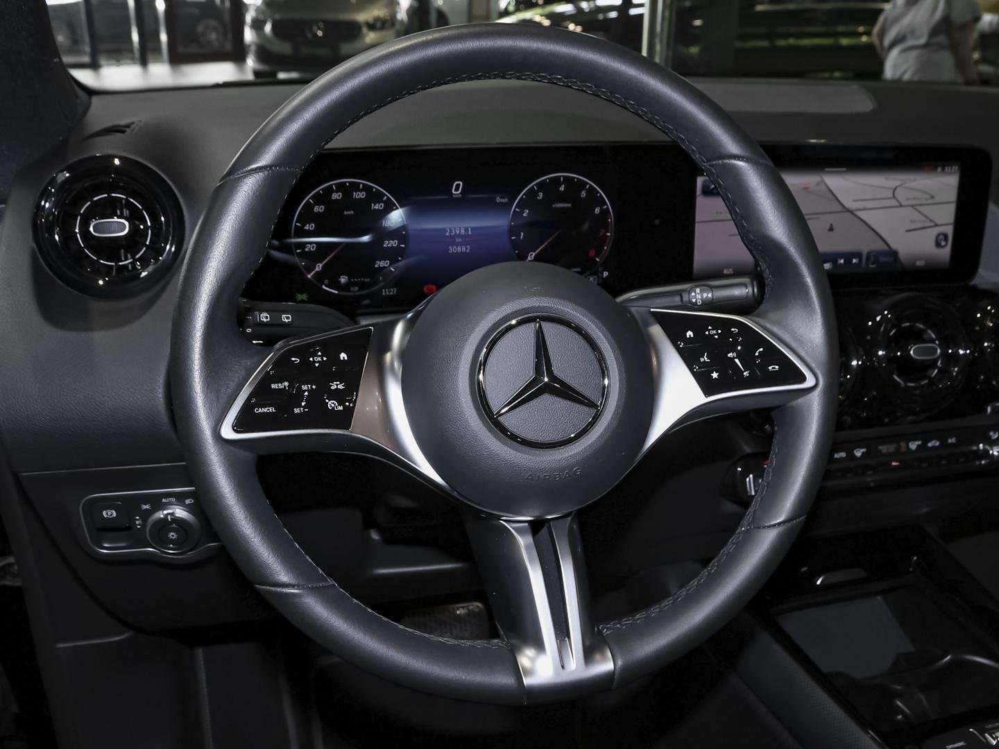 Mercedes GLA 200 - 2024 - Joinsteer - #13