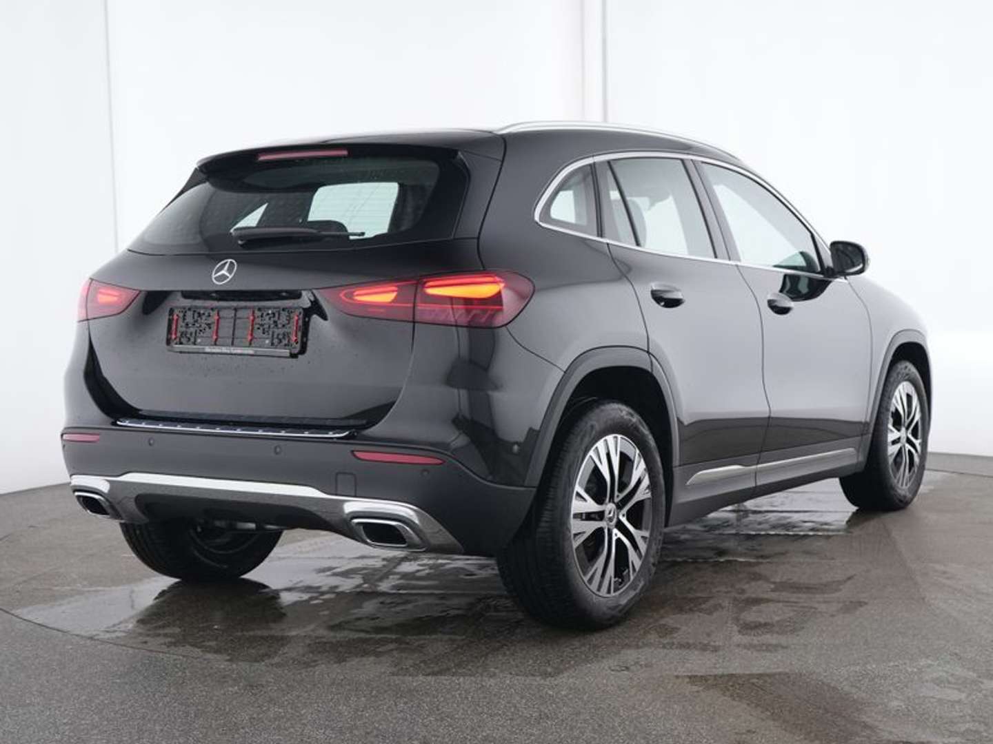 Mercedes GLA 180 Progressive - 2025 - Joinsteer - #2