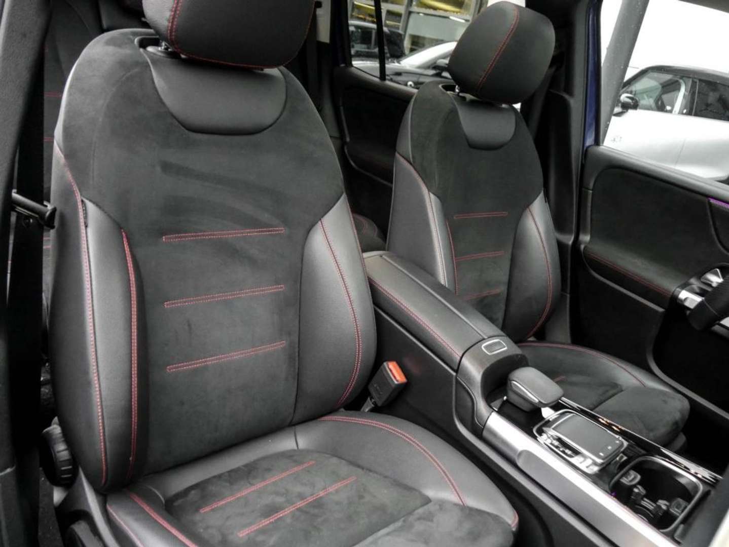 Mercedes GLB 220 Night Edition - 2020 - Joinsteer - #5