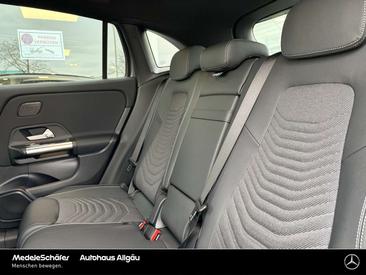 Mercedes GLA 200 200 Night — photo 8